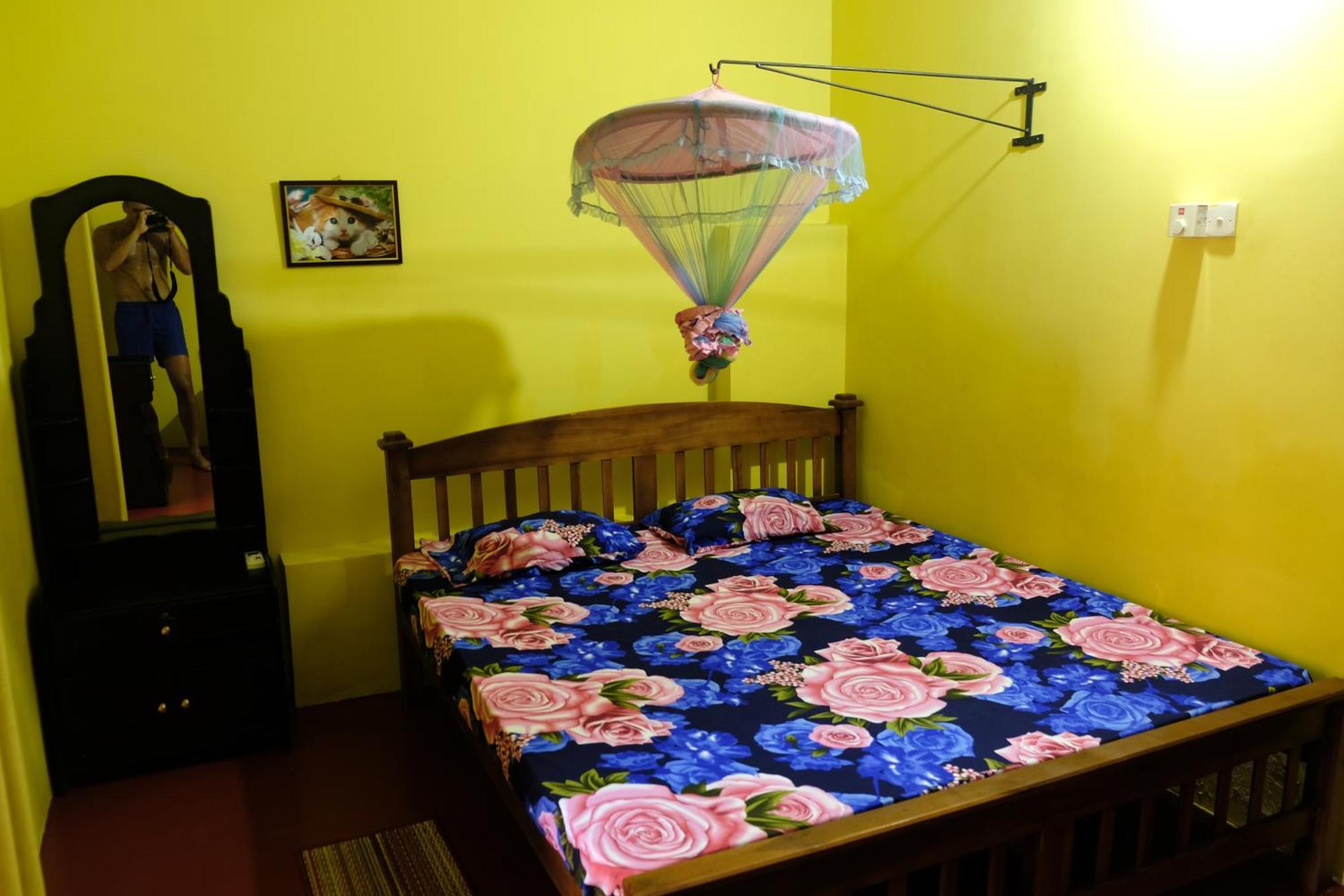 Menaka Homestay แทนกาลเล ภายนอก รูปภาพ