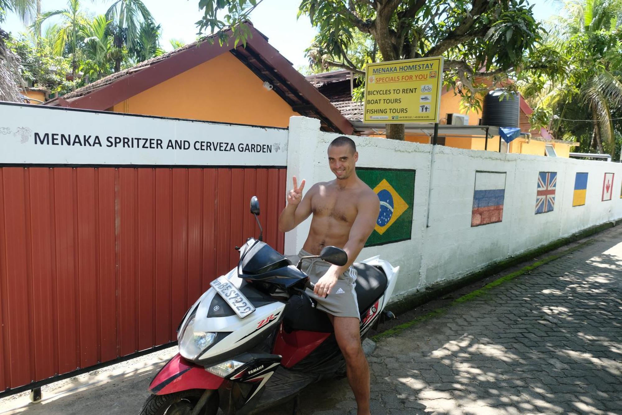 Menaka Homestay แทนกาลเล ภายนอก รูปภาพ