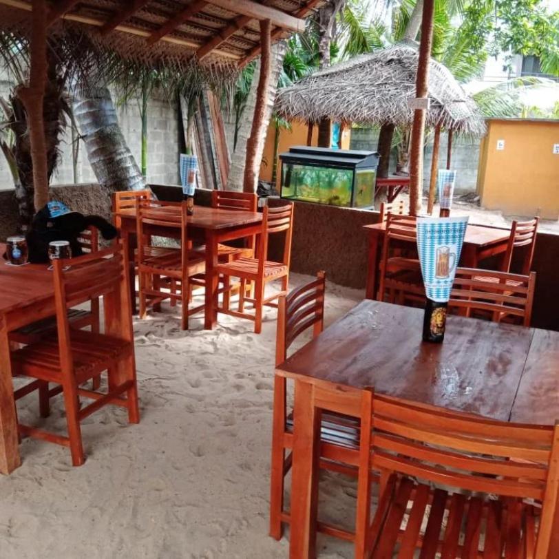 Menaka Homestay แทนกาลเล ภายนอก รูปภาพ